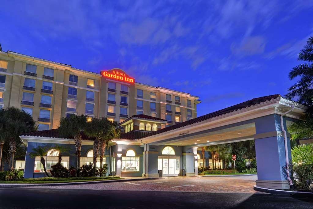 Hilton Garden Inn Orlando Lake Buena Vista Kültér fotó