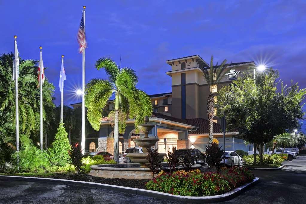 Hilton Garden Inn Orlando Lake Buena Vista Kültér fotó